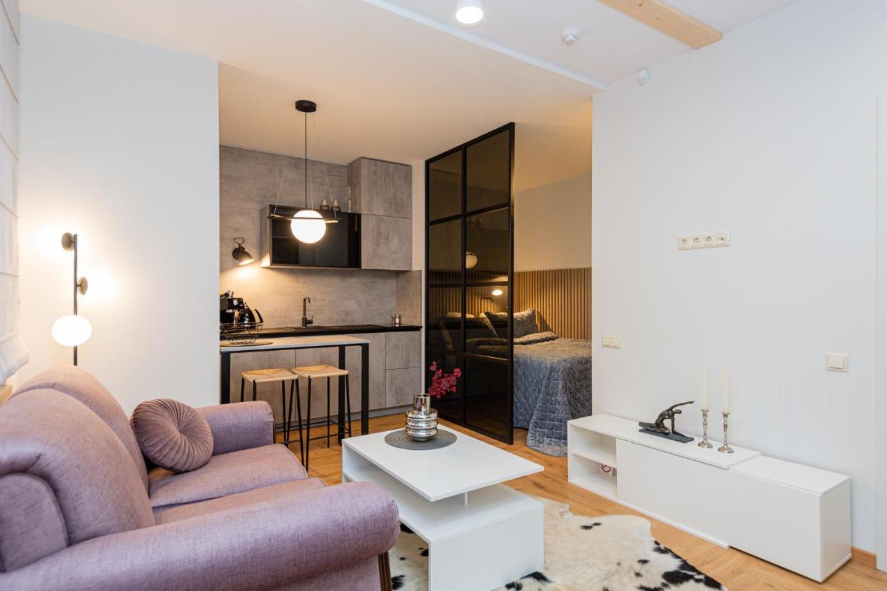 Memel Townhouse Apartamentai Κλαϊπέντα Εξωτερικό φωτογραφία